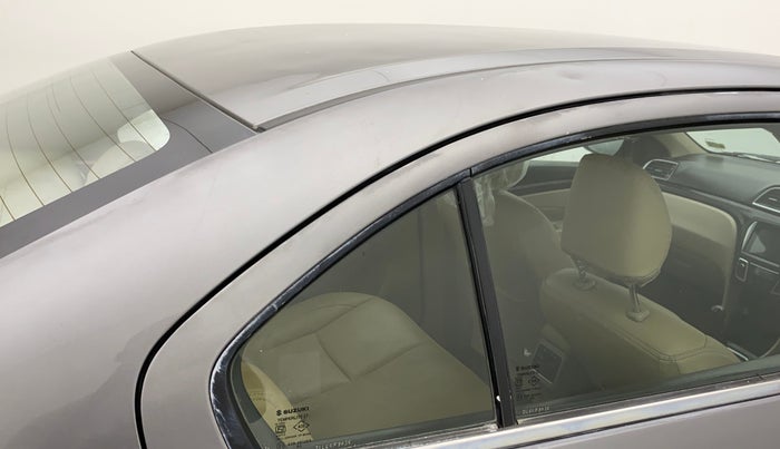 2016 Maruti Ciaz ZXI+, Petrol, Manual, 75,603 km, Right C pillar - Slightly dented