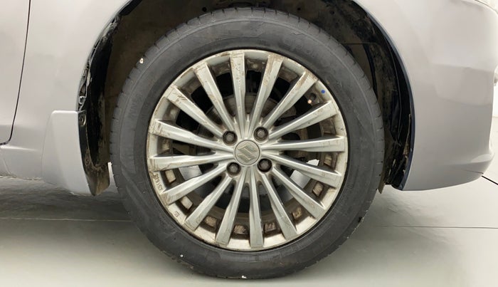 2016 Maruti Ciaz ZXI+, Petrol, Manual, 75,603 km, Right Front Wheel