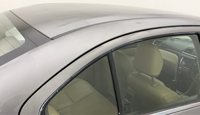 2016 Maruti Ciaz ZXI+, Petrol, Manual, 75,603 km, Right C pillar - Minor scratches