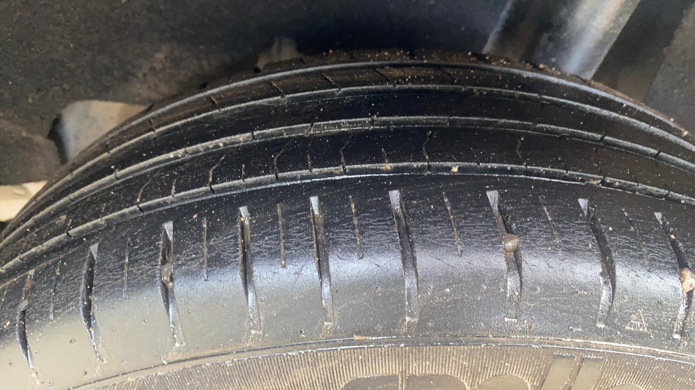 2021 Maruti Baleno ZETA PETROL 1.2, Petrol, Manual, 48,766 km, Left Rear Tyre Tread
