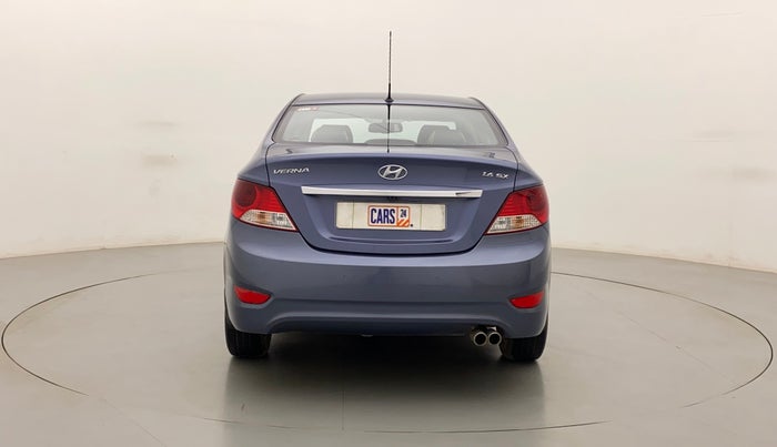2014 Hyundai Verna FLUIDIC 1.6 VTVT SX, Petrol, Manual, 77,448 km, Back/Rear