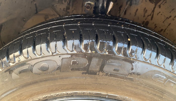 2019 Maruti Dzire VXI, Petrol, Manual, 42,684 km, Left Front Tyre Tread