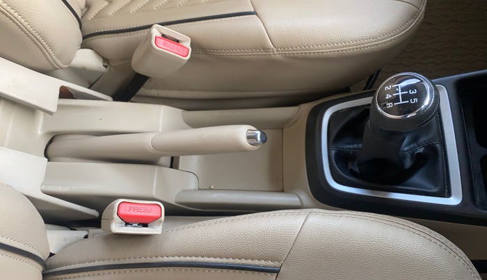 2019 Maruti Dzire VXI, Petrol, Manual, 42,684 km, Gear Lever