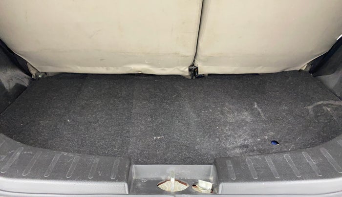 2017 Maruti Wagon R 1.0 VXI, Petrol, Manual, 36,704 km, Boot Inside