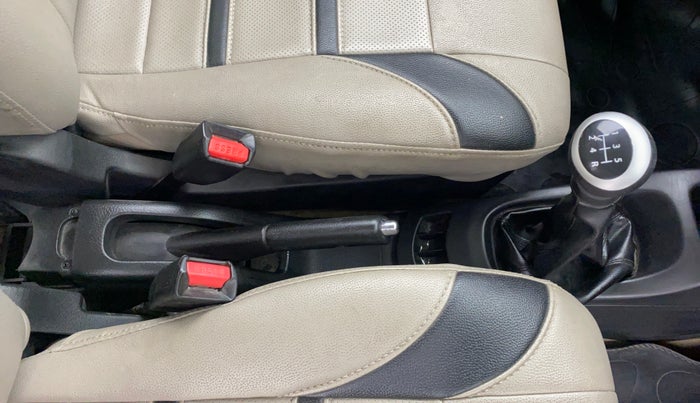 2017 Maruti Wagon R 1.0 VXI, Petrol, Manual, 36,704 km, Gear Lever