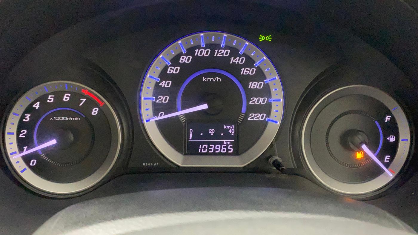 2013 Honda City 1.5L I-VTEC V MT, Petrol, Manual, 1,04,308 km, Odometer Image