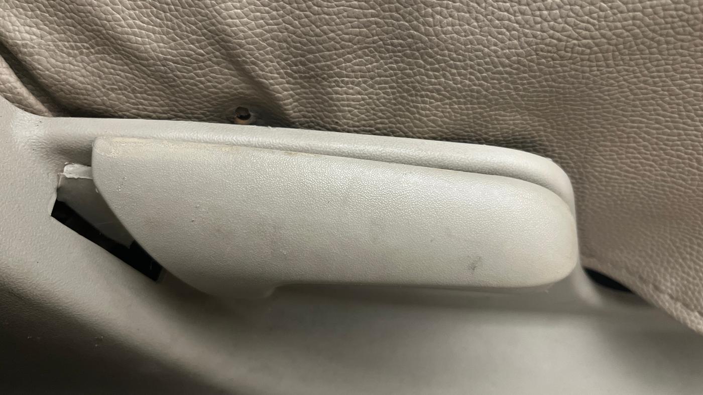 2016 Maruti Swift Dzire VXI, Petrol, Manual, 48,961 km, Driver Side Adjustment Panel