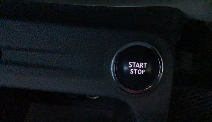 2017 Renault Captur PLATINE DIESEL , Diesel, Manual, 1,18,040 km, Keyless Start/ Stop Button