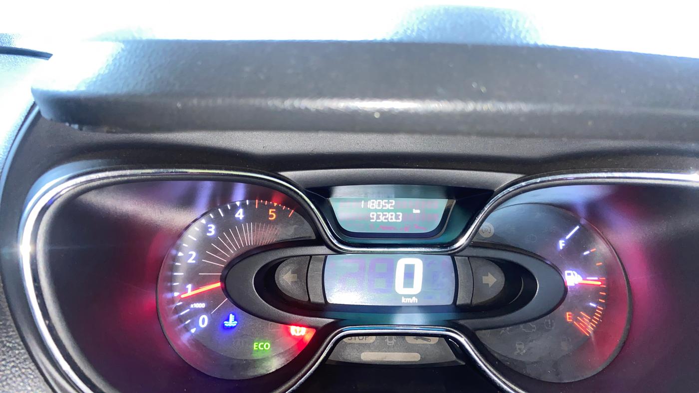 2017 Renault Captur PLATINE DIESEL , Diesel, Manual, 1,17,918 km, Odometer Image