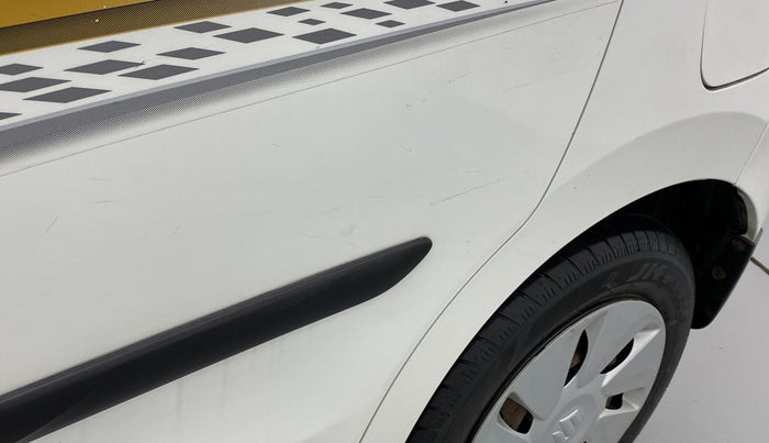 2017 Maruti Celerio VXI, Petrol, Manual, 24,779 km, Rear left door - Minor scratches