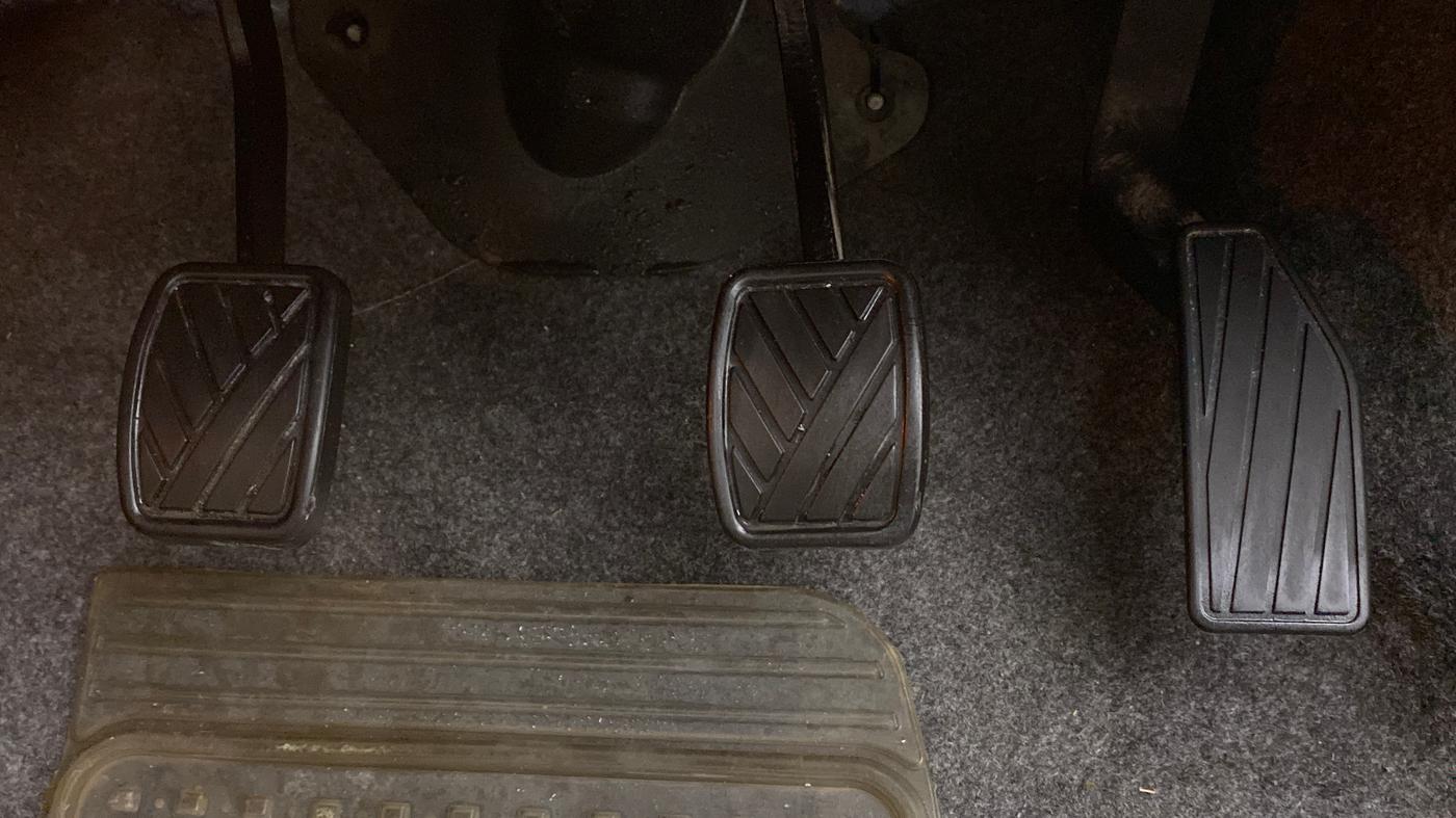2017 Maruti Celerio VXI, Petrol, Manual, 24,779 km, Pedals