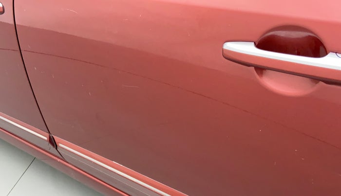 2010 Honda Civic 1.8L I-VTEC V MT, Petrol, Manual, 74,597 km, Rear left door - Minor scratches