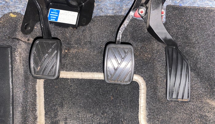 2020 Maruti Vitara Brezza VDI, Diesel, Manual, 52,852 km, Pedals