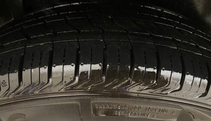 2020 Maruti Vitara Brezza VDI, Diesel, Manual, 52,852 km, Right Rear Tyre Tread