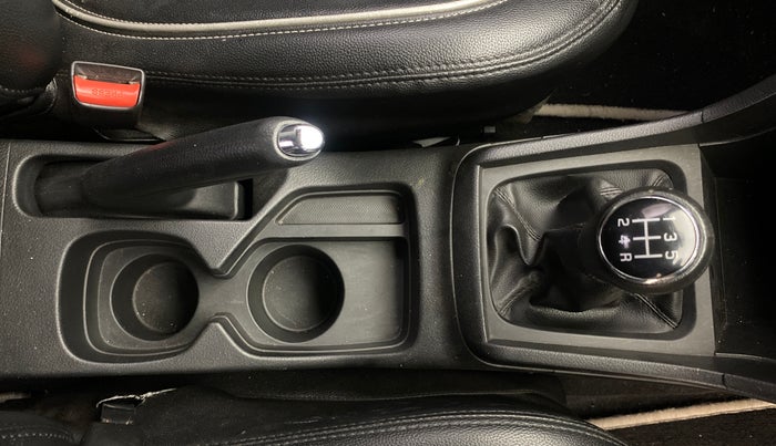 2020 Maruti Vitara Brezza VDI, Diesel, Manual, 52,852 km, Gear Lever