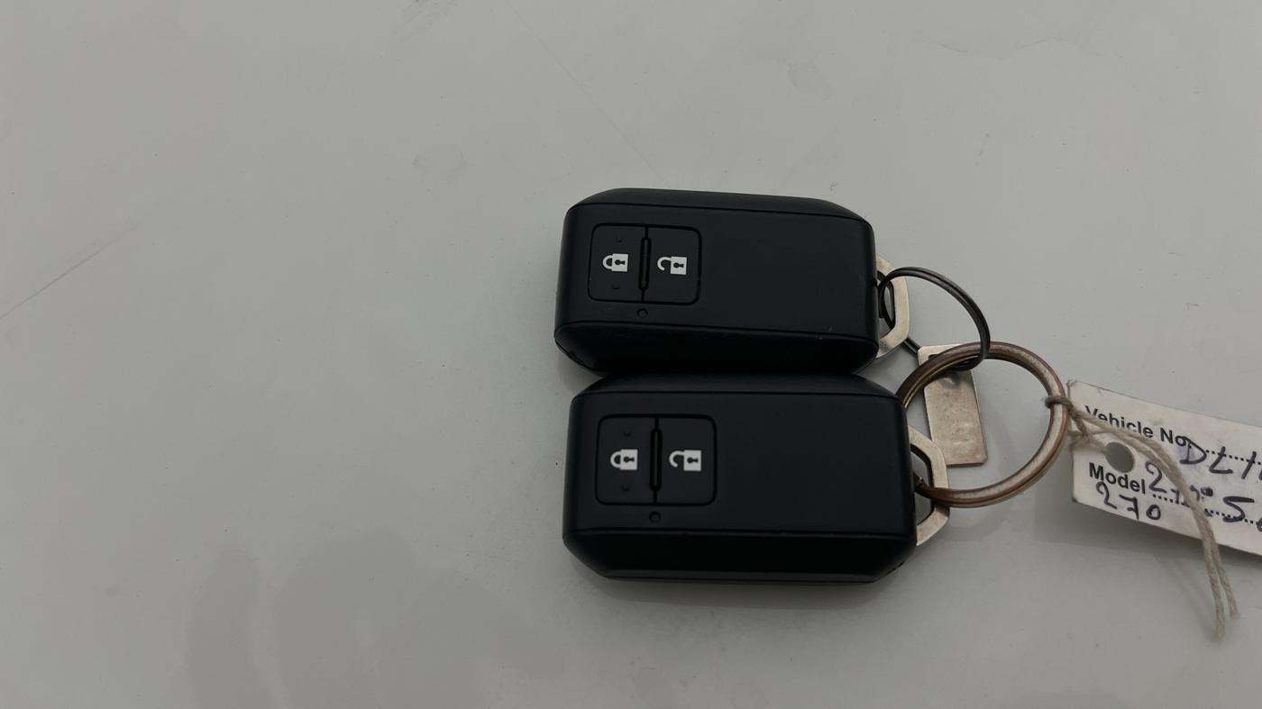 2022 Maruti Swift ZXI AMT, Petrol, Automatic, 39,752 km, Key Close Up