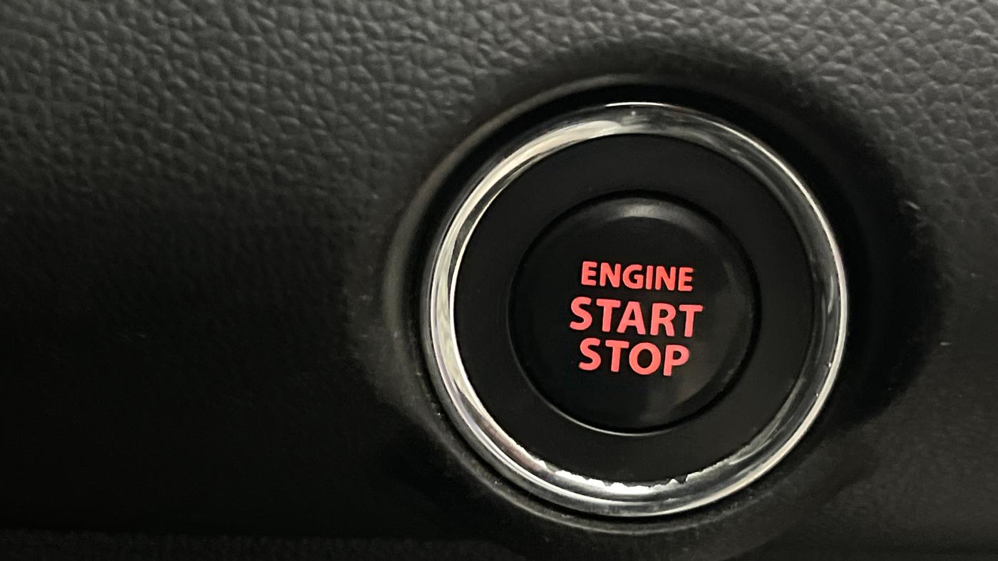 2022 Maruti Swift ZXI AMT, Petrol, Automatic, 39,752 km, Keyless Start/ Stop Button