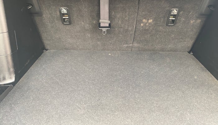 2020 Maruti S Cross ALPHA 1.5, Petrol, Manual, 1,03,527 km, Boot Inside