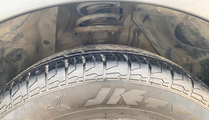 2020 Maruti S Cross ALPHA 1.5, Petrol, Manual, 1,03,527 km, Right Front Tyre Tread