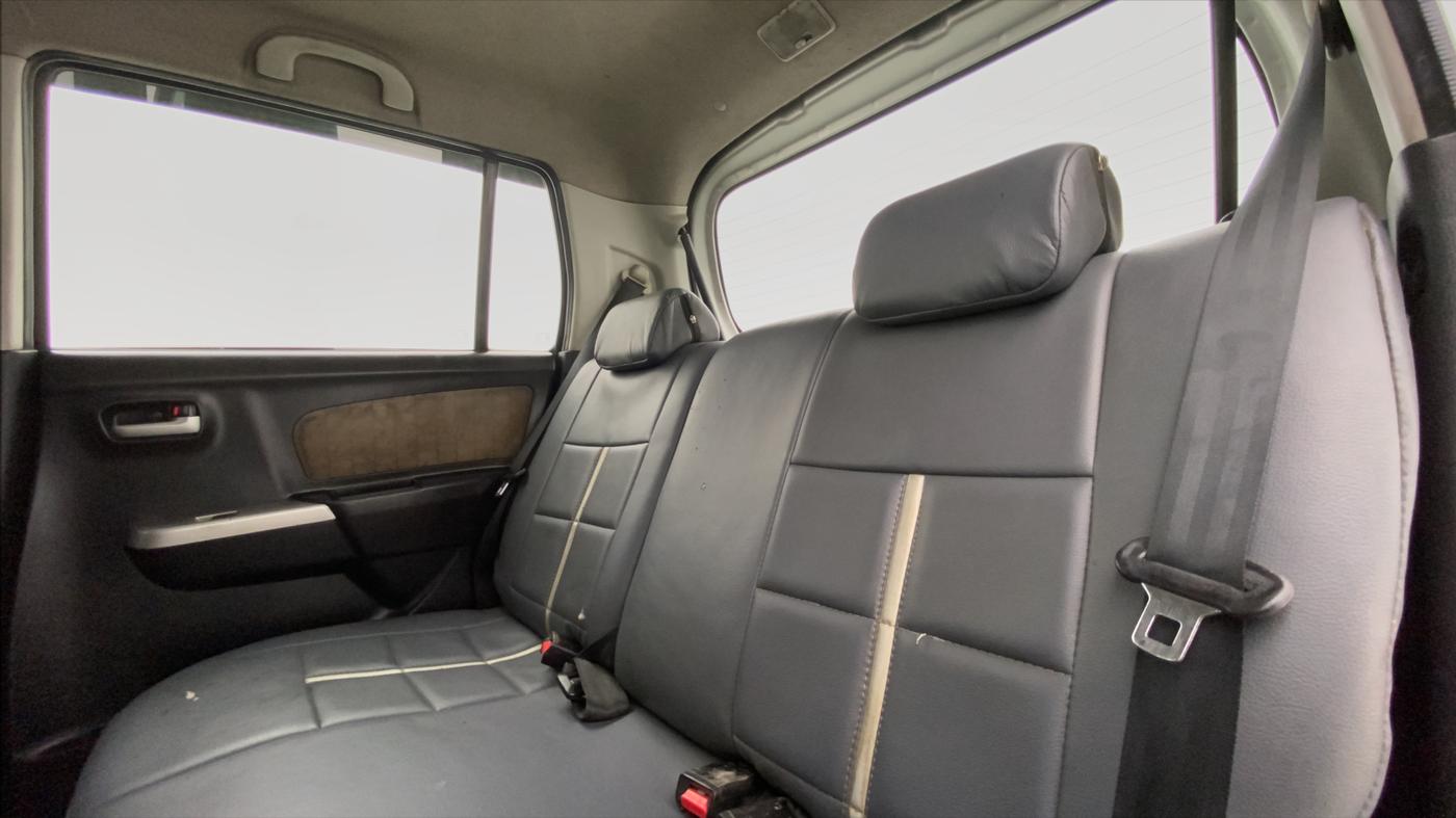 2013 Maruti Wagon R 1.0 VXI, Petrol, Manual, 67,293 km, Right Side Rear Door Cabin