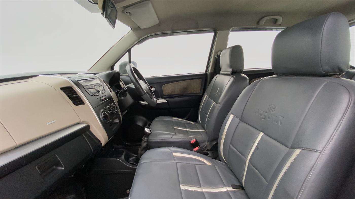 2013 Maruti Wagon R 1.0 VXI, Petrol, Manual, 67,293 km, Right Side Front Door Cabin