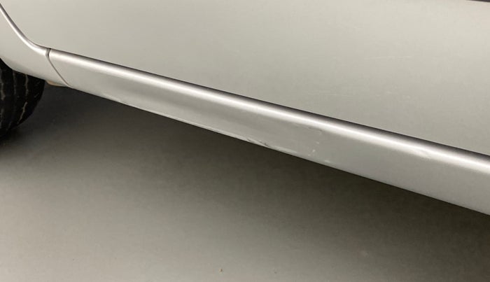 2013 Maruti Wagon R 1.0 VXI, Petrol, Manual, 67,293 km, Left running board - Slightly dented