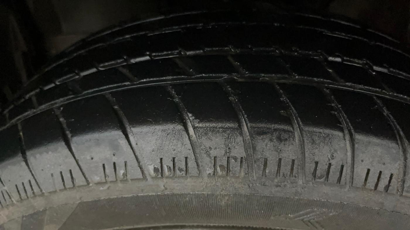 2021 Honda Amaze 1.2L I-VTEC S, Petrol, Manual, 38,128 km, Left Front Tyre Tread