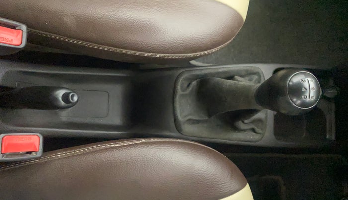 2013 Hyundai Eon ERA +, Petrol, Manual, 59,810 km, Gear Lever