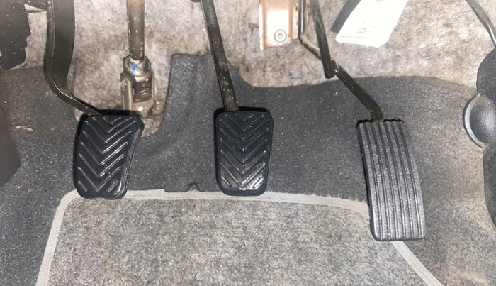 2013 Hyundai Eon ERA +, Petrol, Manual, 59,810 km, Pedals