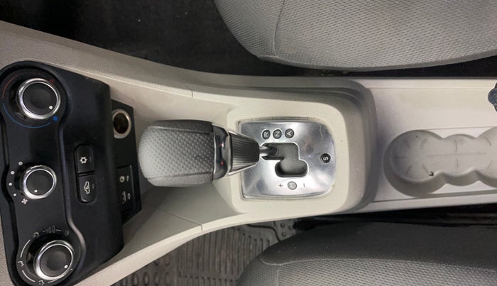 2018 Tata Tiago XZA PETROL, Petrol, Automatic, 42,455 km, Gear Lever