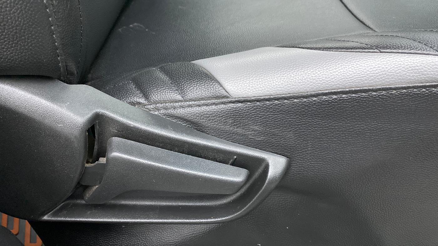 2020 Maruti S PRESSO VXI+, Petrol, Manual, 10,662 km, Driver Side Adjustment Panel
