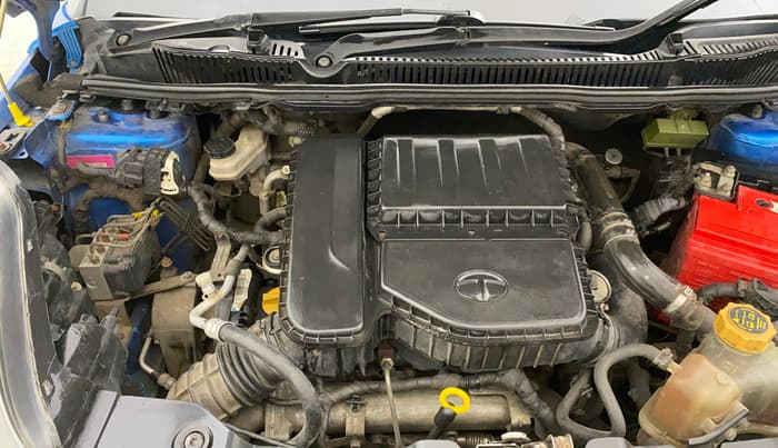 2018 Tata NEXON XZ PLUS DIESEL, Diesel, Manual, 1,22,785 km, Engine View - Right