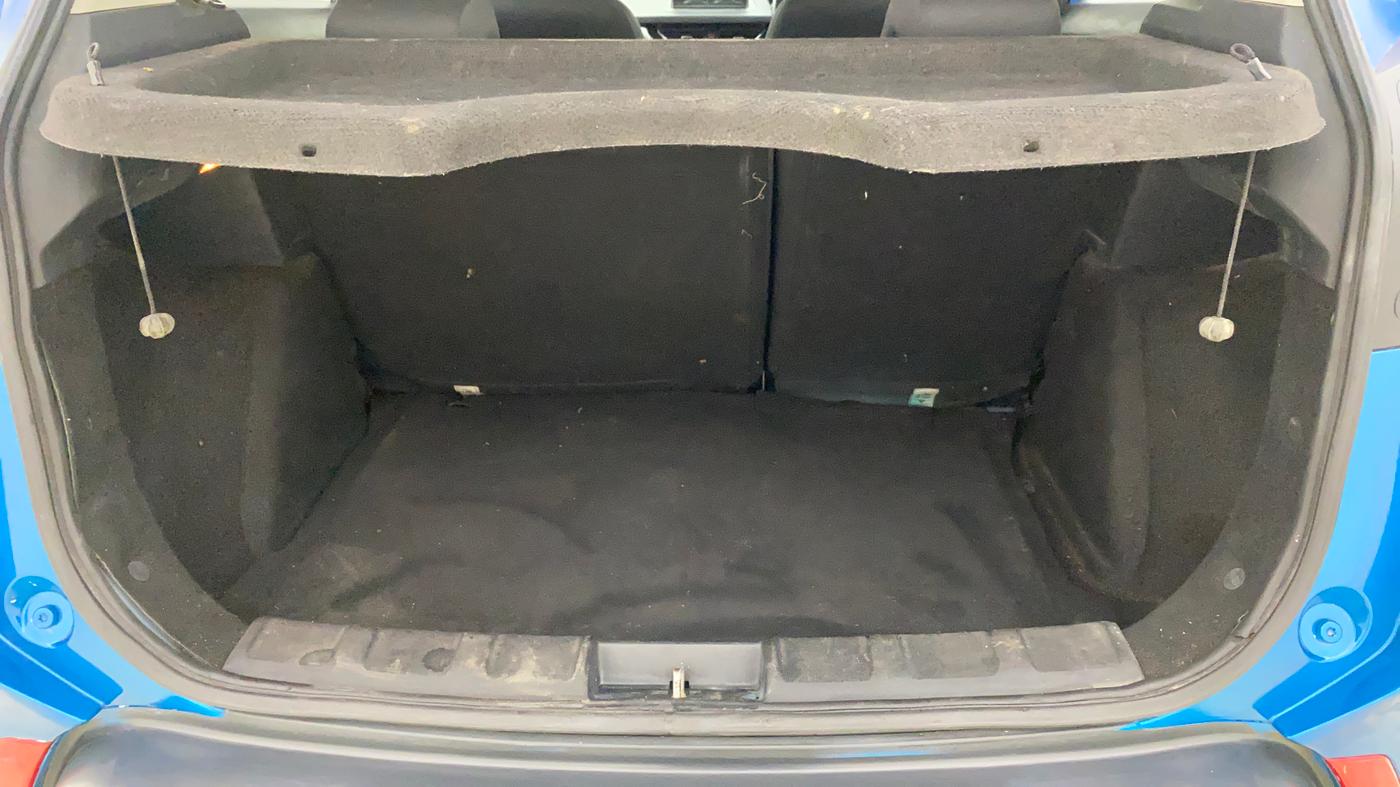 2018 Tata NEXON XZ PLUS DIESEL, Diesel, Manual, 1,22,860 km, Boot Inside