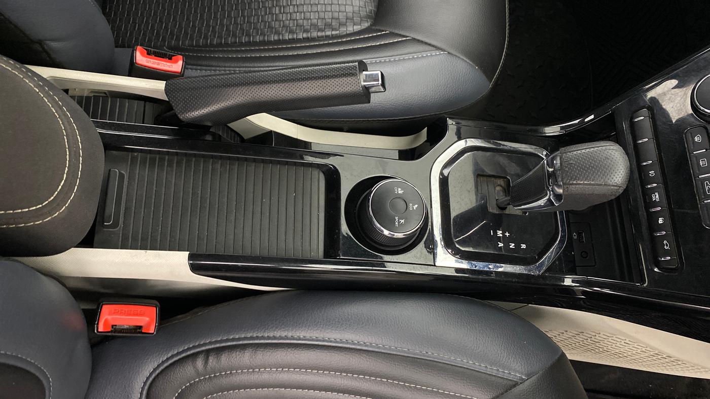 2020 Tata NEXON XZA PLUS (O) DIESEL, Diesel, Automatic, 60,064 km, Gear Lever