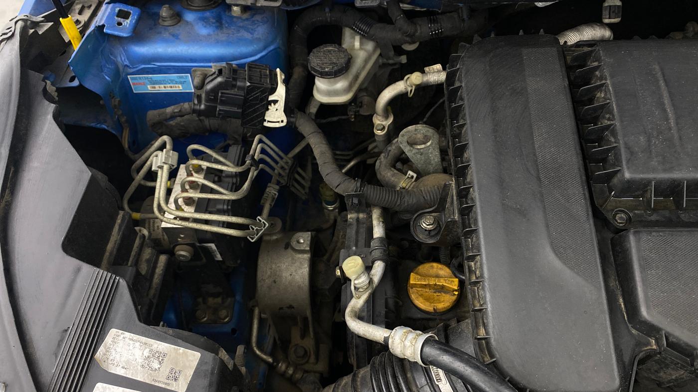 2020 Tata NEXON XZA PLUS (O) DIESEL, Diesel, Automatic, 60,064 km, Engine View - Right