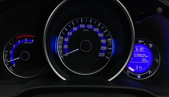 2018 Honda WR-V 1.5L I-DTEC VX MT, Diesel, Manual, 39,602 km, Odometer Image