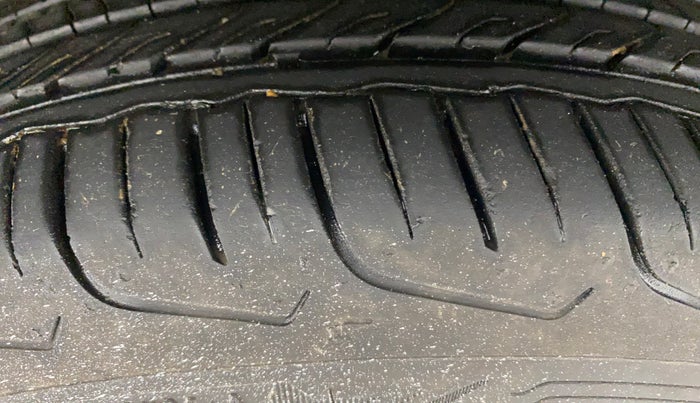 2018 Honda WR-V 1.5L I-DTEC VX MT, Diesel, Manual, 39,602 km, Left Front Tyre Tread