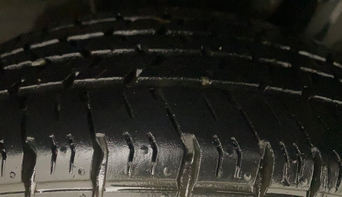 2019 Hyundai Grand i10 SPORTZ 1.2 KAPPA VTVT, Petrol, Manual, 45,169 km, Left Rear Tyre Tread