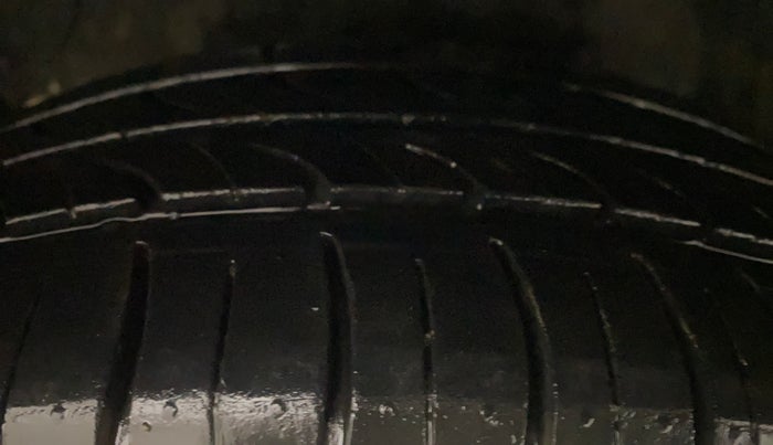 2019 Hyundai Grand i10 SPORTZ 1.2 KAPPA VTVT, Petrol, Manual, 45,169 km, Left Front Tyre Tread