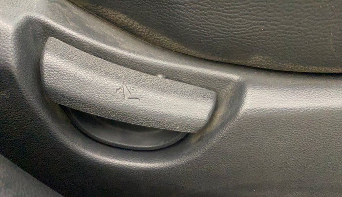 2019 Hyundai Grand i10 SPORTZ 1.2 KAPPA VTVT, Petrol, Manual, 45,169 km, Driver Side Adjustment Panel