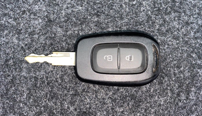 2022 Renault Kwid RXL 0.8 (O), Petrol, Manual, 6,878 km, Key Close Up