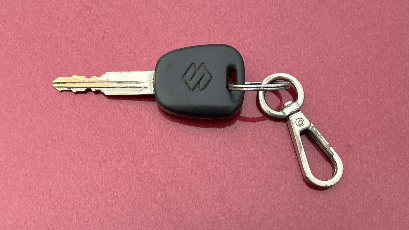 2019 Maruti Alto K10 VXI, Petrol, Manual, 48,287 km, Key Close Up