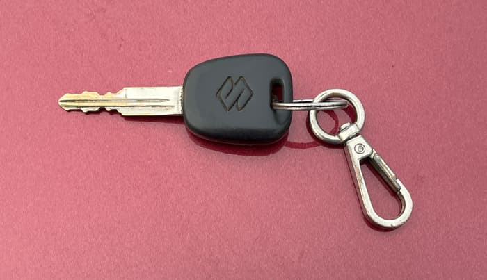 2019 Maruti Alto K10 VXI, Petrol, Manual, 48,287 km, Key Close Up