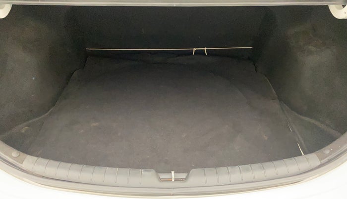 2020 Hyundai Verna SX 1.5 VTVT, Petrol, Manual, 31,897 km, Boot Inside