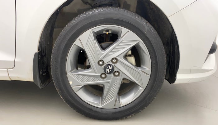 2020 Hyundai Verna SX 1.5 VTVT, Petrol, Manual, 31,897 km, Right Front Wheel