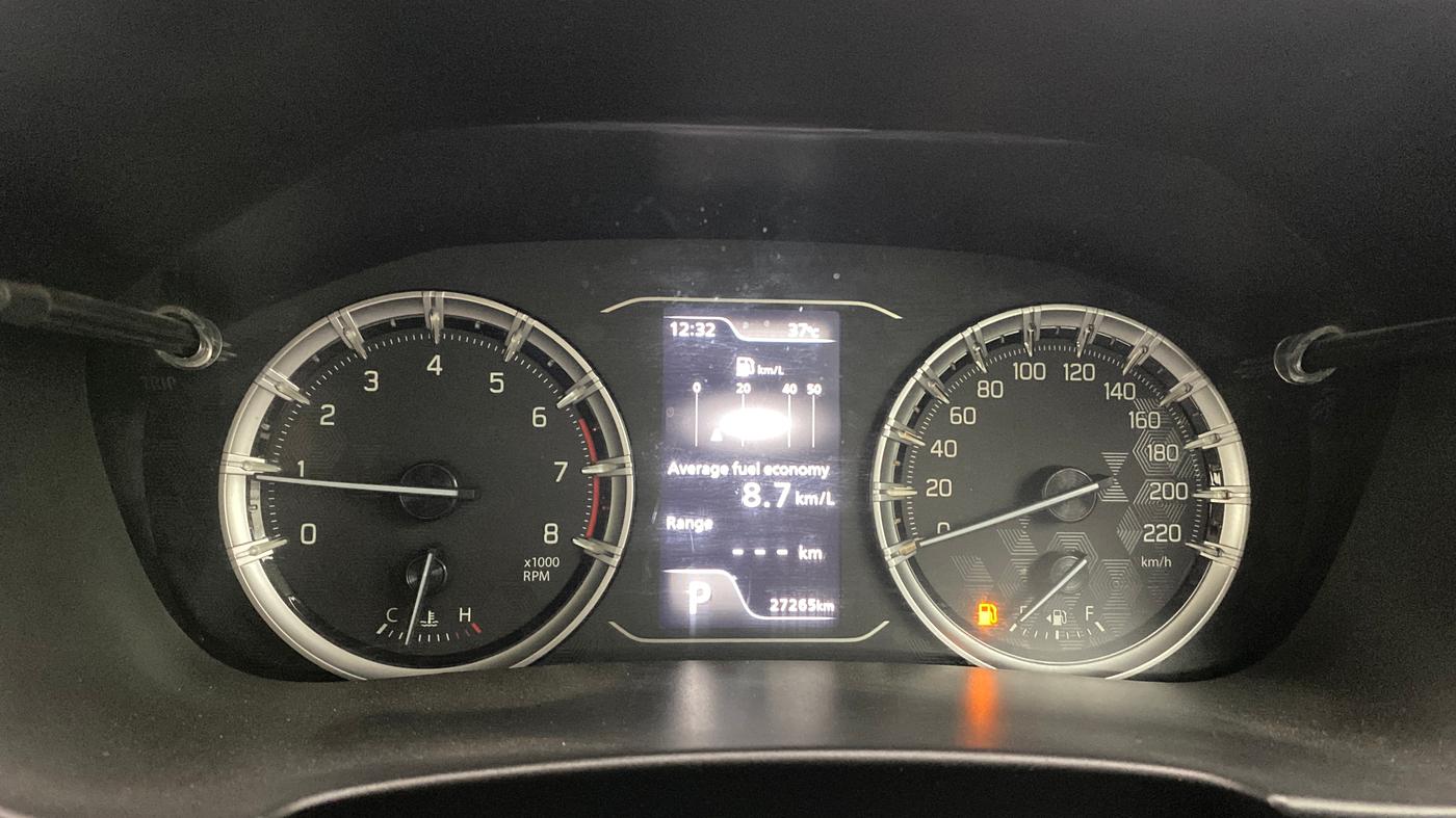 2024 Maruti Grand Vitara ALPHA SMART HYBRID AT, Petrol, Automatic, 27,304 km, Odometer Image