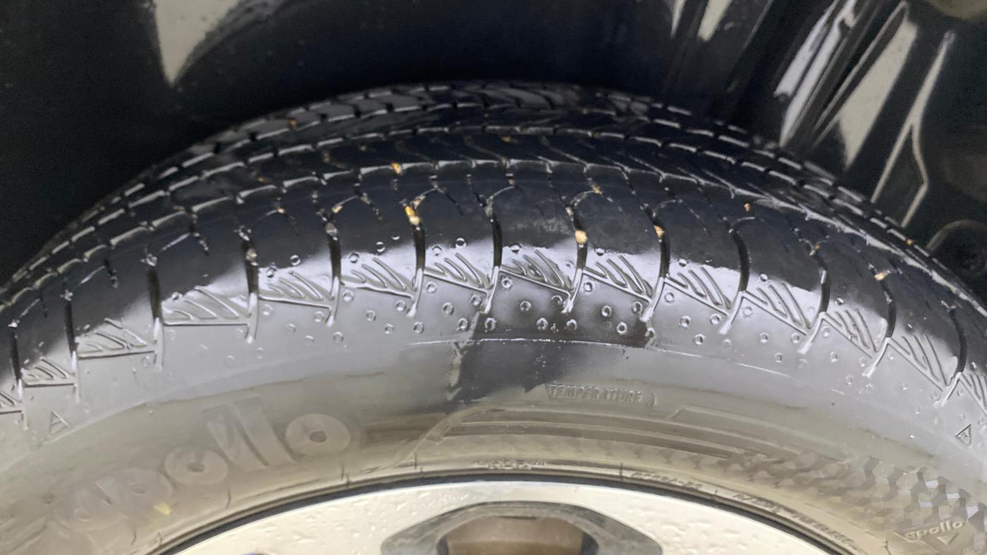 2024 Maruti Grand Vitara ALPHA SMART HYBRID AT, Petrol, Automatic, 27,304 km, Left Rear Tyre Tread