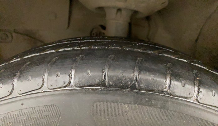 2013 Honda Amaze 1.2L I-VTEC S AT, Petrol, Automatic, 76,182 km, Left Front Tyre Tread