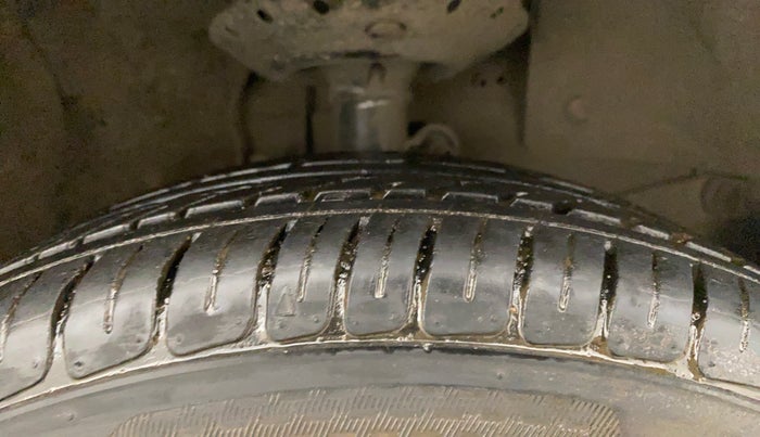 2013 Honda Amaze 1.2L I-VTEC S AT, Petrol, Automatic, 76,182 km, Right Front Tyre Tread