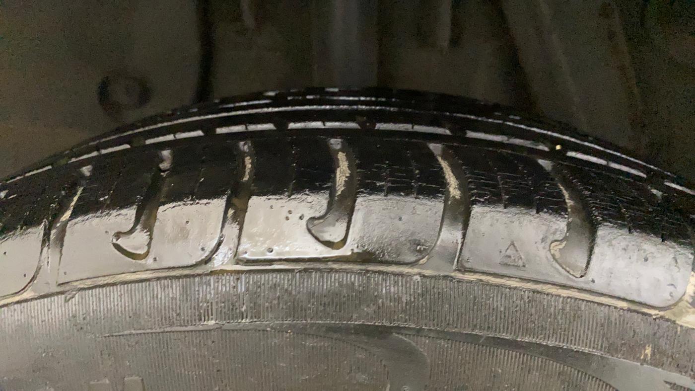 2018 Nissan Terrano XV D PREMIUM AMT, Diesel, Automatic, 38,254 km, Right Rear Tyre Tread